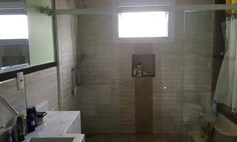 Imagem 7: Casa à venda em Mogi das Cruzes, condomínio Aruã, com 360m² construído, 3 suítes - R$ 2.10