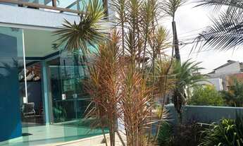 Imagem: Sobrado no condomínio Rubi à venda com