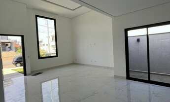 Imagem 2: Casa recém entregue com 3 suítes no condomínio Mosaico Essence