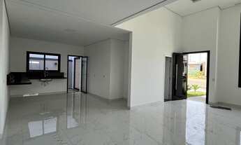 Imagem: Casa recém entregue com 3 suítes no condomínio