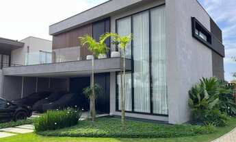 Imagem: Casa de alto padrão à venda 3 suítes