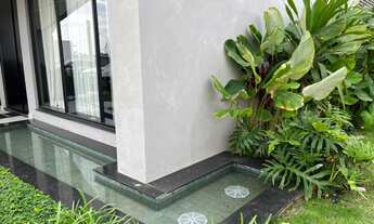 Imagem 4: Casa de alto padrão à venda 3 suítes 3 vagas com piscina em condomínio, porteira fechada