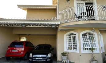 Imagem 3: Sobrado à venda - 3 Dormitórios - 1 suíte - Ampla área de Lazer com piscina aquecida