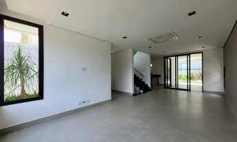 Imagem 4: Sobrado à venda em Mogi das Cruzes, condomínio Bella Cittá - Fazenda Rodeio - 3 suítes - 2