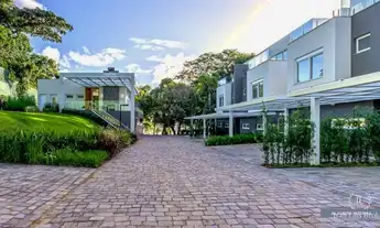 Imagem: Casas em Condomínio à Venda em Porto Alegre