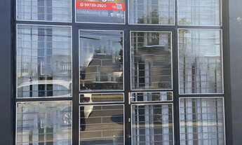 Imagem: Sala Comercial com 2 Dormitorio(s) localizado(a)