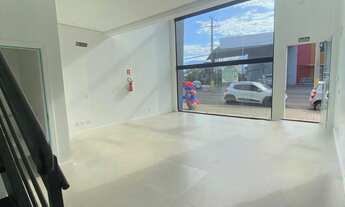 Imagem 2: Sala Comercial com 3 Dormitorio(s) localizado(a) no bairro Centenário em SAPIRANGA / RIO