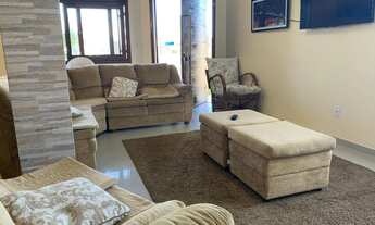 Imagem 2: CASA DE ESQUINA Casa com venda por R$1.200.000