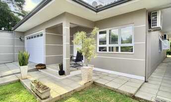 Imagem: Casa com 3 Dormitorio(s) localizado(a) no