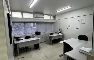 Imagem 3: Salas comerciais semi mobiliadas