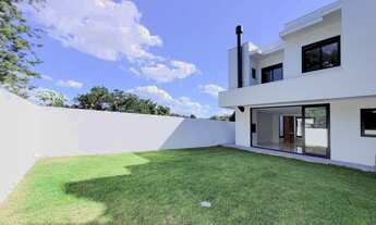 Imagem 2: Casa com 03 dormitórios no bairro Hamburgo Velho