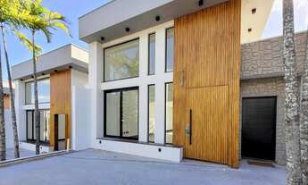 Imagem 3: Casa com 03 dormitórios no bairro Hamburgo Velho