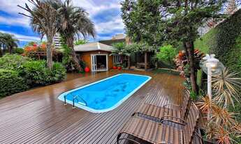 Imagem: Casa com 05 dormitórios no bairro Hamburgo