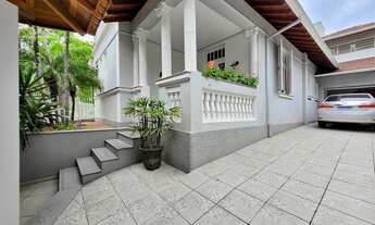 Imagem 2: Casa com 05 dormitórios no bairro Hamburgo Velho