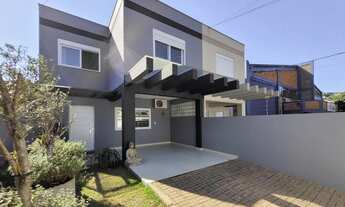 Imagem: Casa com 03 dormitórios no bairro Ideal