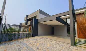 Imagem 2: Casa plana à venda no centro de Estancia Velha- RS