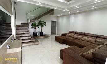 Imagem 4: Sobrado Moderno e Mobiliado no Jardim Colina Verde em Maringá