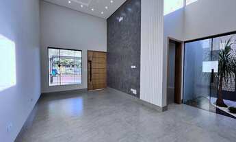 Imagem 5: Casa com Spa no Jd. Leblon em Maringá