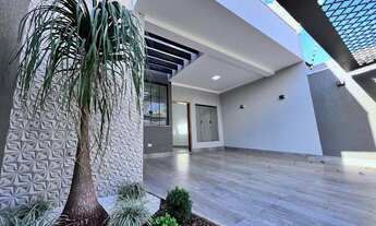 Imagem: Casa com Spa no Jd. Leblon em Maringá