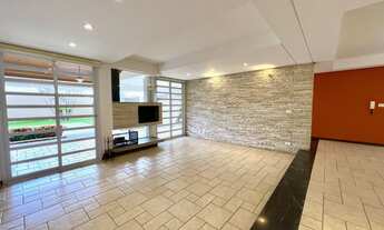 Imagem 7: Casa / Sobrado de Alto Padrão na Zona 02 em Maringá