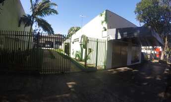 Imagem: Casa na Avenida Principal do Distrito de