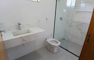 Imagem 6: Casa com Piscina no Jardim Munique em Maringá