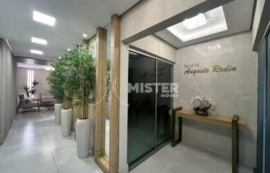 Imagem 2: Apartamento com Dois Dormitórios no Ed. Auguste Rodin na Zona 07 em Maringá