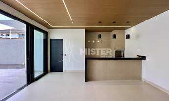 Imagem 7: Casa com Três Suítes e Piscina na Zona 07 de Maringá