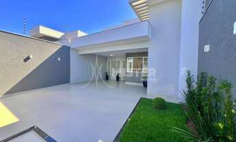 Imagem 2: Casa com Duas Suítes e um Dormitório no Jd. Mediterrâneo em Maringá