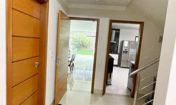 Imagem 3: Sobrado com Três Suítes na Zona 07 em Maringá