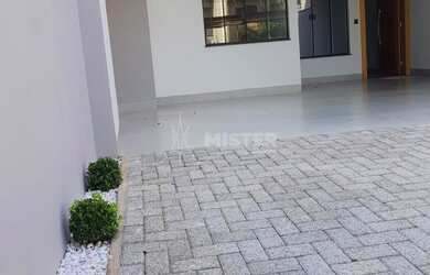 Imagem 3: Casa Nova 03 Quartos no Parque das Palmeiras ao lado da Av. Kakogawa em Maringá