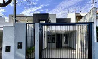 Imagem: Casa Nova e com Três Dormitórios no Jardim