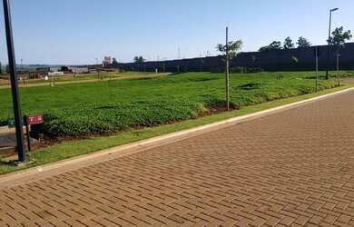 Imagem 4: Terreno em Condomínio Fechado Jardins de Monet Thermas Residence em Maringá