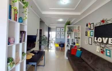 Imagem 2: Casa à venda em Maringá, Jardim Botânico: Excelente oportunidade!