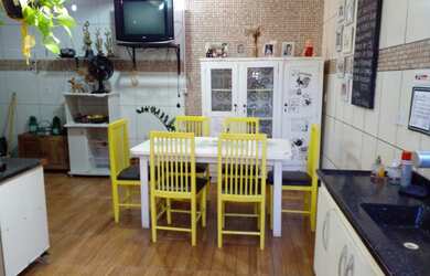 Imagem 4: Casa com 3 Dormitorio(s) localizado(a) no bairro Jardim Novo Alvorada em Maringá / Parana