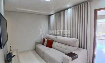 Imagem 2: Casa à venda em Maringá, Jardim Tóquio - 120m² - Com corredor Lateral e Churrasqueira