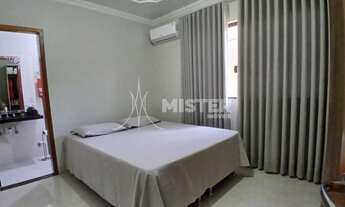 Imagem 5: Casa à venda em Maringá, Jardim Tóquio - 120m² - Com corredor Lateral e Churrasqueira