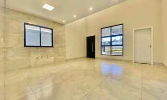 Imagem 3: Imóvel com Piscina e corredor lateral no Jardim Oriental, Maringá - Venda