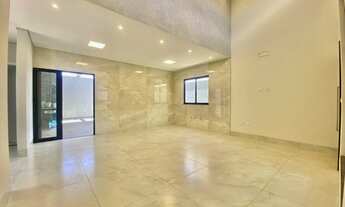 Imagem 4: Imóvel com Piscina e corredor lateral no Jardim Oriental, Maringá - Venda