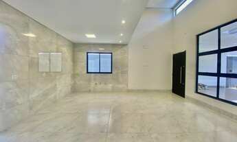 Imagem 5: Imóvel com Piscina e corredor lateral no Jardim Oriental, Maringá - Venda