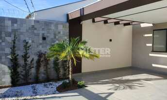 Imagem 3: Casa à venda em Maringá, Jardim Alvorada - Com Piscina e Área de Lazer