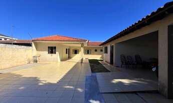 Imagem 2: Casa à venda em Maringá, Jardim Oásis, com 150.7m² de área construída e espaço para piscin