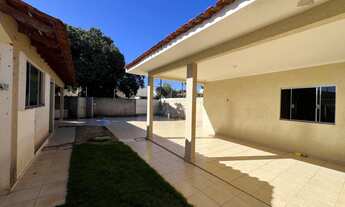 Imagem 6: Casa à venda em Maringá, Jardim Oásis, com 150.7m² de área construída e espaço para piscin