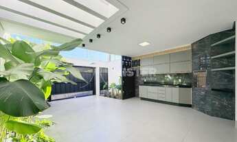 Imagem 2: Casa com 2 Suites e 2 Quartos Sociais - Jardim Tóquio, Maringá - Venda