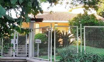 Imagem 2: 3 dormitorios, 2 dormitórios, 1 suítes, 4 banheiro, 2 vagas na garagem, 774M² de Área Cons