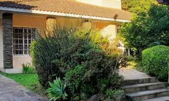 Imagem 4: 3 dormitorios, 2 dormitórios, 1 suítes, 4 banheiro, 2 vagas na garagem, 774M² de Área Cons