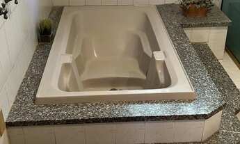 Imagem 5: 3 dormitorios, 2 dormitórios, 1 suítes, 4 banheiro, 2 vagas na garagem, 774M² de Área Cons