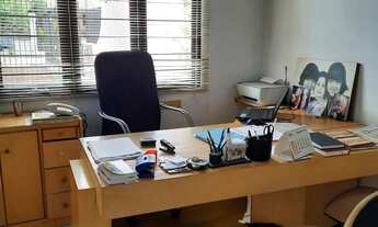 Imagem 2: 1 Suite 3 Dormitórios