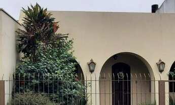 Imagem 3: Imóvel Central, 2 dormitórios, 1 suítes, 3 banheiro, 2 vagas na garagem, 206M² de Área Con