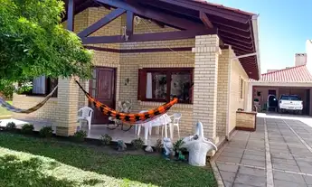 Imagem: LINDA CASA COM ÓTIMA LOCALIZAÇÃO